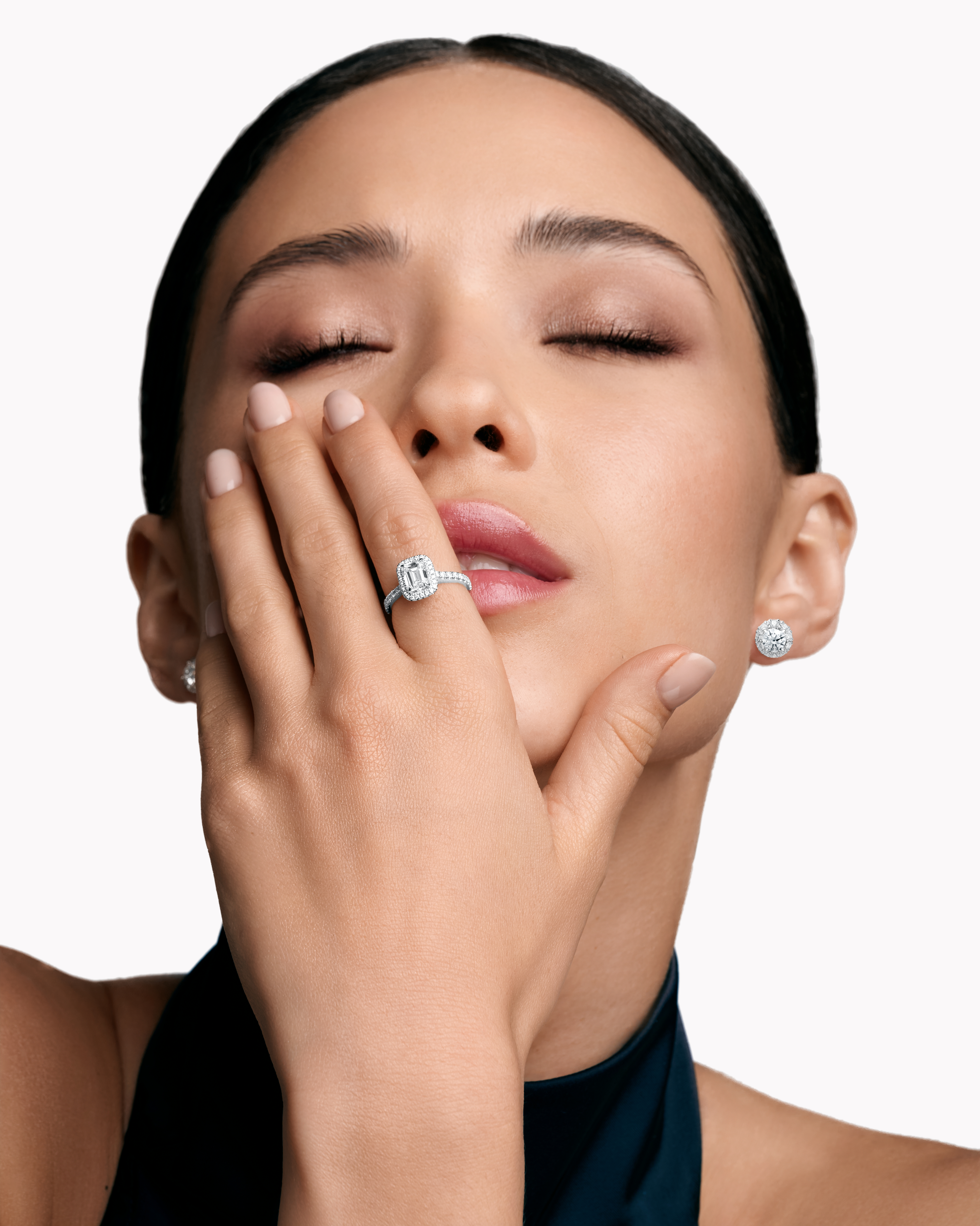 Каблучка з діамантом огранки емеральд Legenda